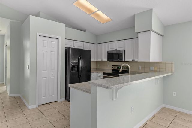 7814 BRISBANE COURT, New Port Richey, FL 34654