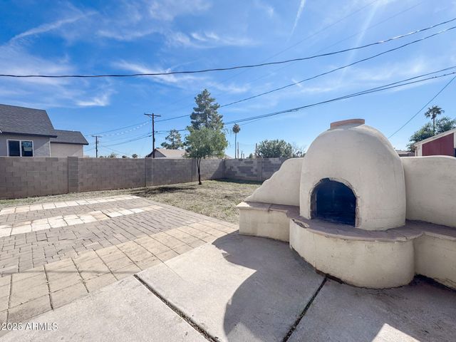 2055 E ORANGE Street, Tempe, AZ 85281