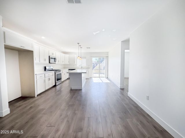 2055 E ORANGE Street, Tempe, AZ 85281