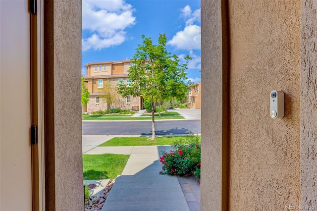 9487 Loggia Street D, Littleton, CO 80126