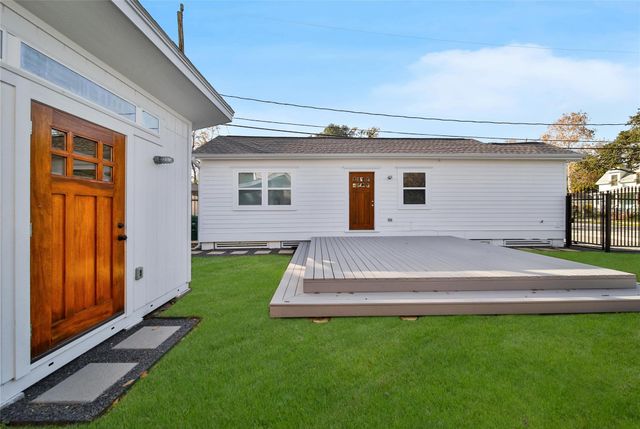 520 W 15th Street, Houston, TX 77008