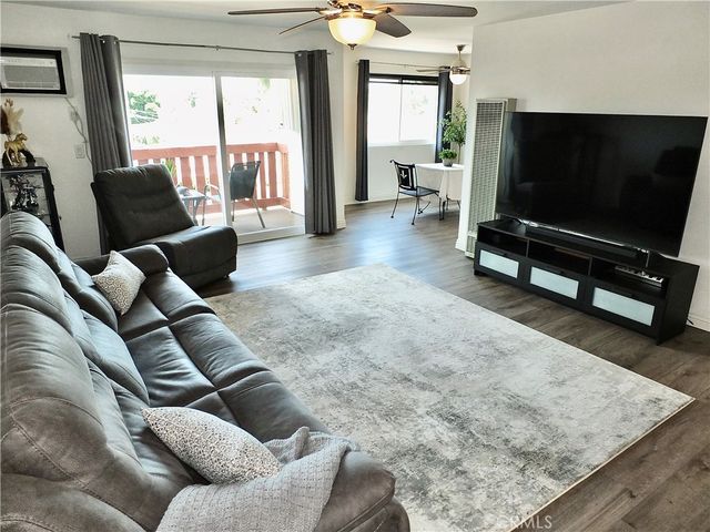 4591 Orange Avenue 306, Long Beach, CA 90807