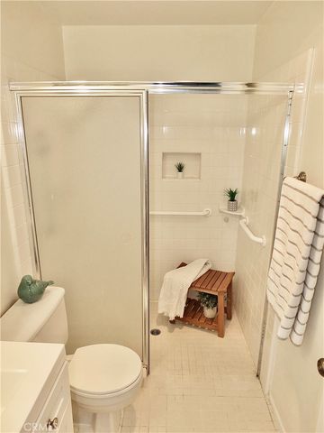 4591 Orange Avenue 306, Long Beach, CA 90807