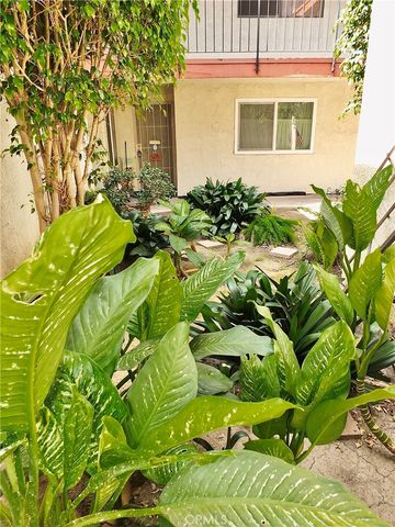 4591 Orange Avenue 306, Long Beach, CA 90807