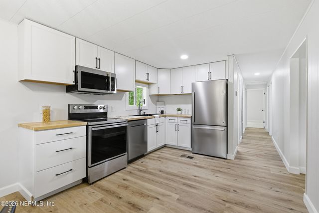 23264 NW 178TH Place, High Springs, FL 32643