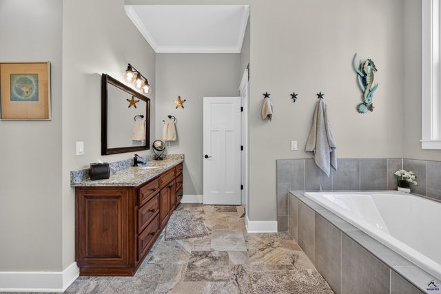 7287 Mosley Dixion Road, Macon, GA 31220