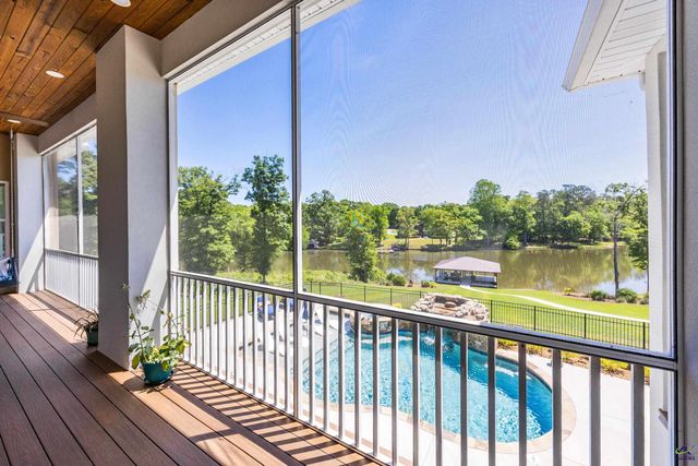 7287 Mosley Dixion Road, Macon, GA 31220