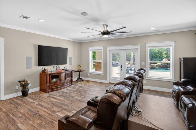 7287 Mosley Dixion Road, Macon, GA 31220