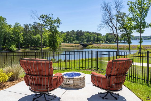 7287 Mosley Dixion Road, Macon, GA 31220