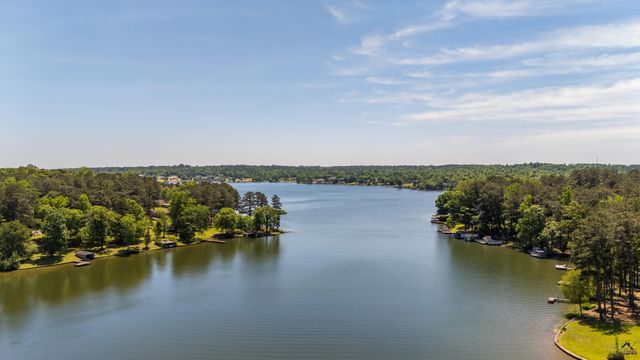 7287 Mosley Dixion Road, Macon, GA 31220
