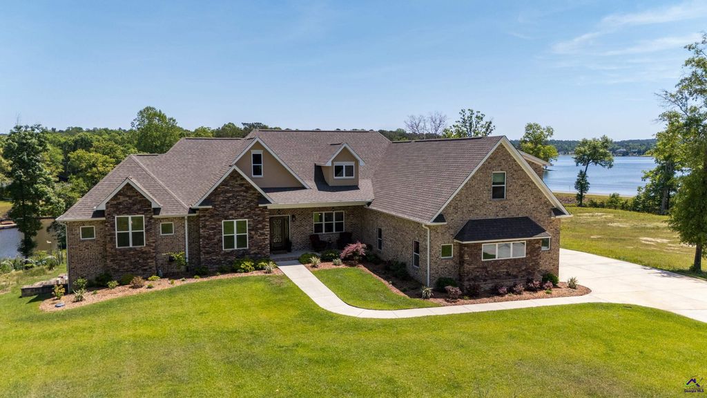 7287 Mosley Dixion Road, Macon, GA 31220