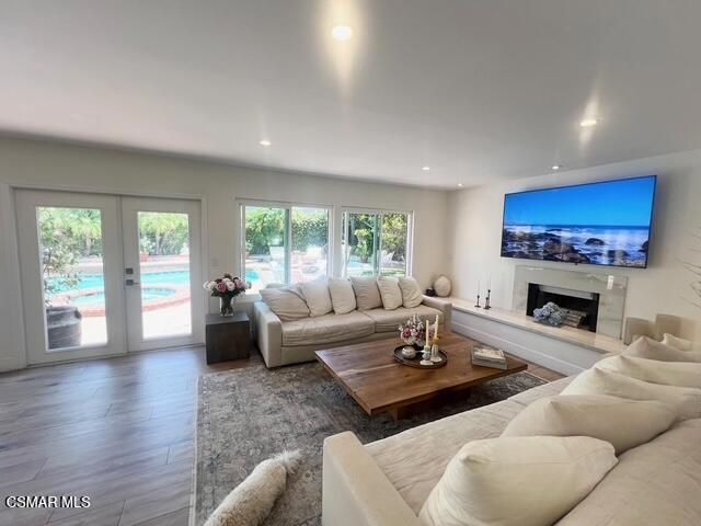 3328 Casino Drive, Thousand Oaks, CA 91362
