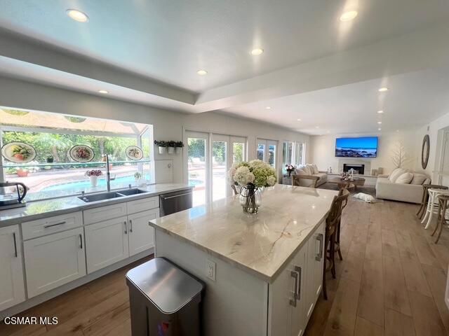 3328 Casino Drive, Thousand Oaks, CA 91362