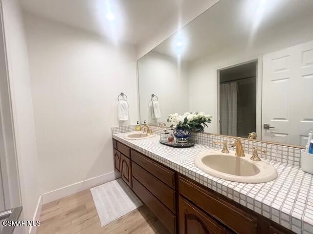 3328 Casino Drive, Thousand Oaks, CA 91362