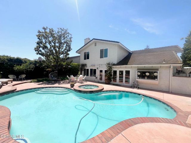 3328 Casino Drive, Thousand Oaks, CA 91362
