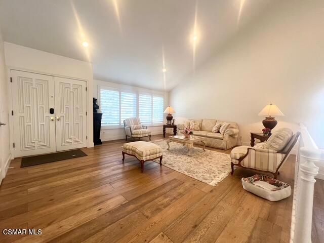 3328 Casino Drive, Thousand Oaks, CA 91362