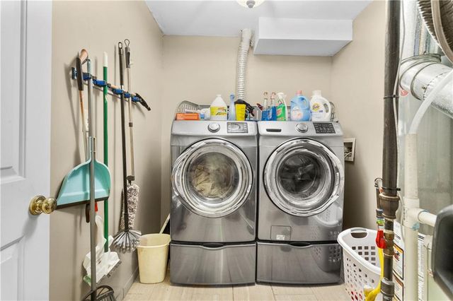 1220 SW Dakota Star Court, Grain Valley, MO 64029