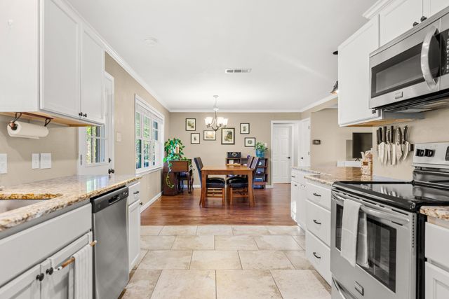 5137 Lake Placid Place, Waco, TX 76710