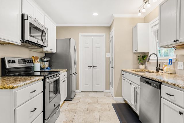 5137 Lake Placid Place, Waco, TX 76710