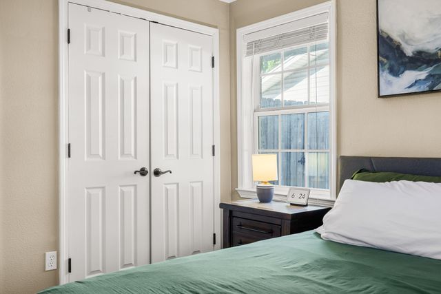 5137 Lake Placid Place, Waco, TX 76710