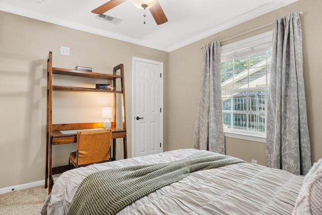 5137 Lake Placid Place, Waco, TX 76710