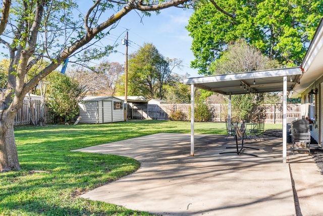 5137 Lake Placid Place, Waco, TX 76710