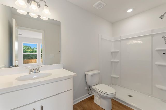 134 Cloverfield Lane, Spartanburg, SC 29303