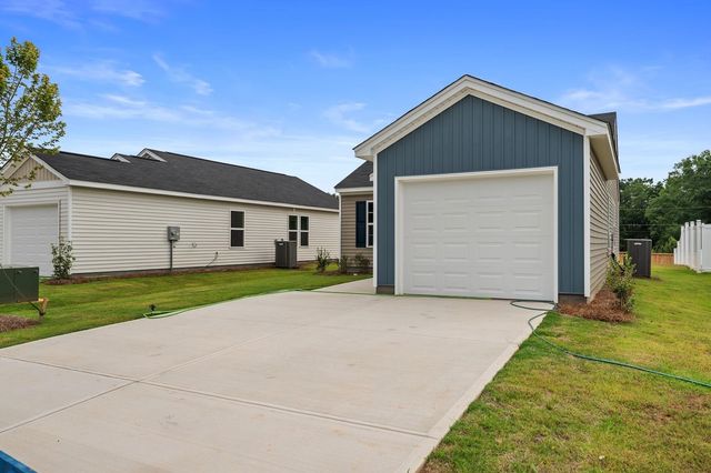 134 Cloverfield Lane, Spartanburg, SC 29303