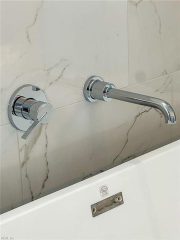 107 William Storrs RD, Yorktown, VA 23693