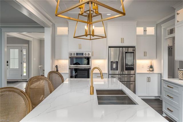 107 William Storrs RD, Yorktown, VA 23693