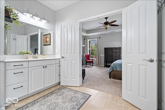 15830 Oakhurst Lane, Fishers, IN 46040