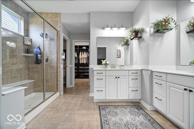 15830 Oakhurst Lane, Fishers, IN 46040