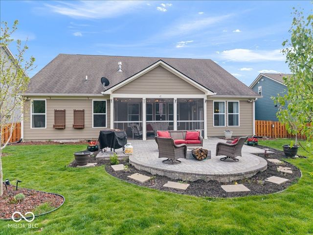 15830 Oakhurst Lane, Fishers, IN 46040
