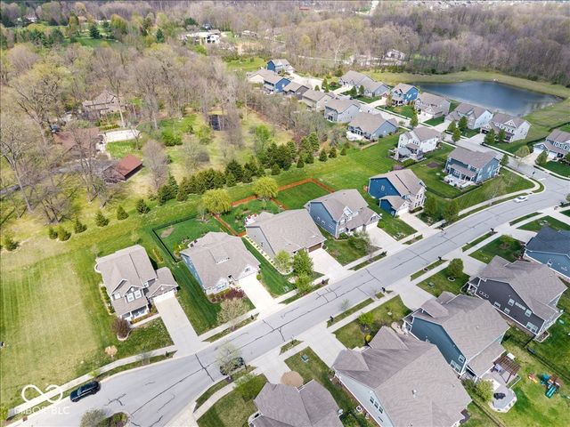 15830 Oakhurst Lane, Fishers, IN 46040