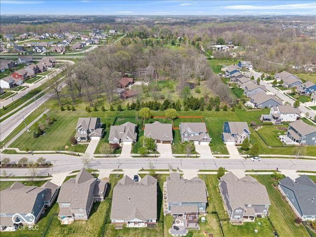 15830 Oakhurst Lane, Fishers, IN 46040