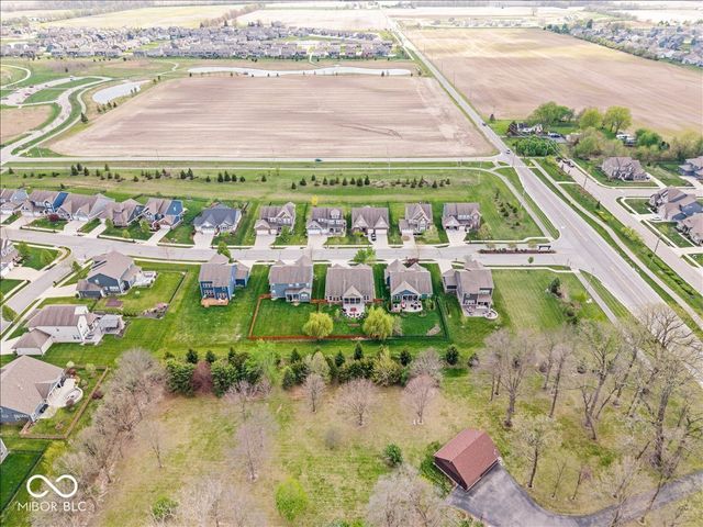 15830 Oakhurst Lane, Fishers, IN 46040