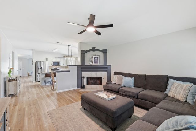 2437 Texoma Drive, Little Elm, TX 75068