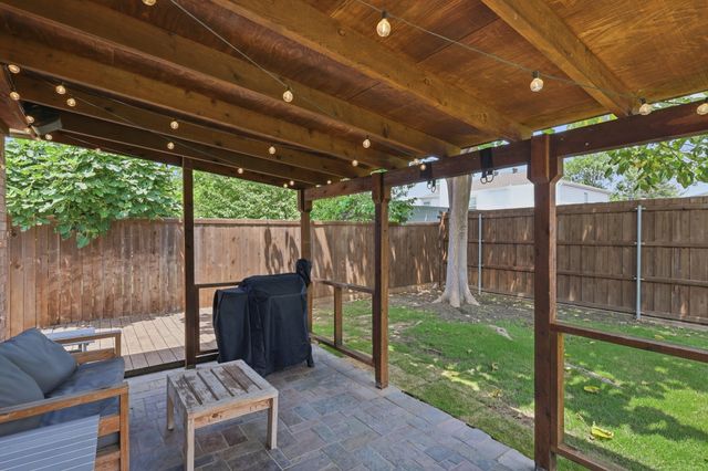 2437 Texoma Drive, Little Elm, TX 75068