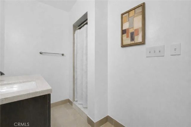 449 E Haltern, Glendora, CA 91740