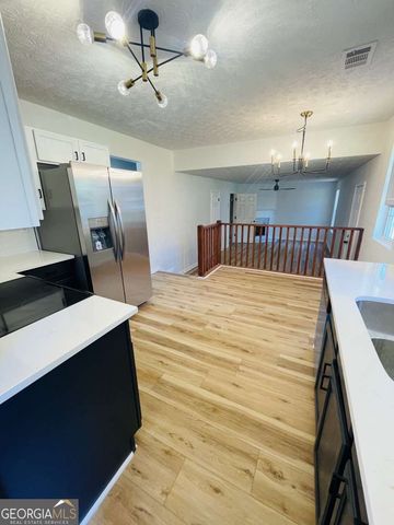 5912 Heritage Walk, Lithonia, GA 30058