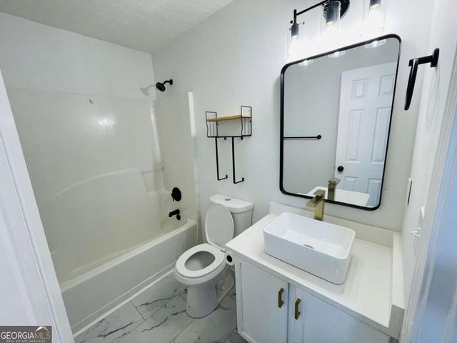 5912 Heritage Walk, Lithonia, GA 30058