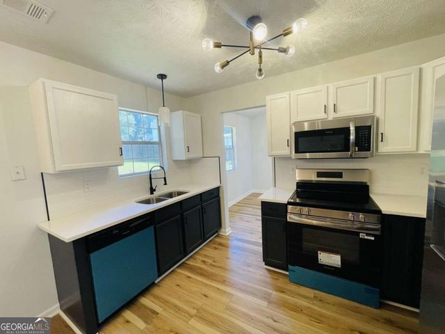 5912 Heritage Walk, Lithonia, GA 30058