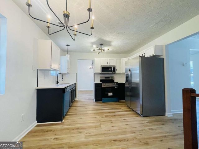 5912 Heritage Walk, Lithonia, GA 30058