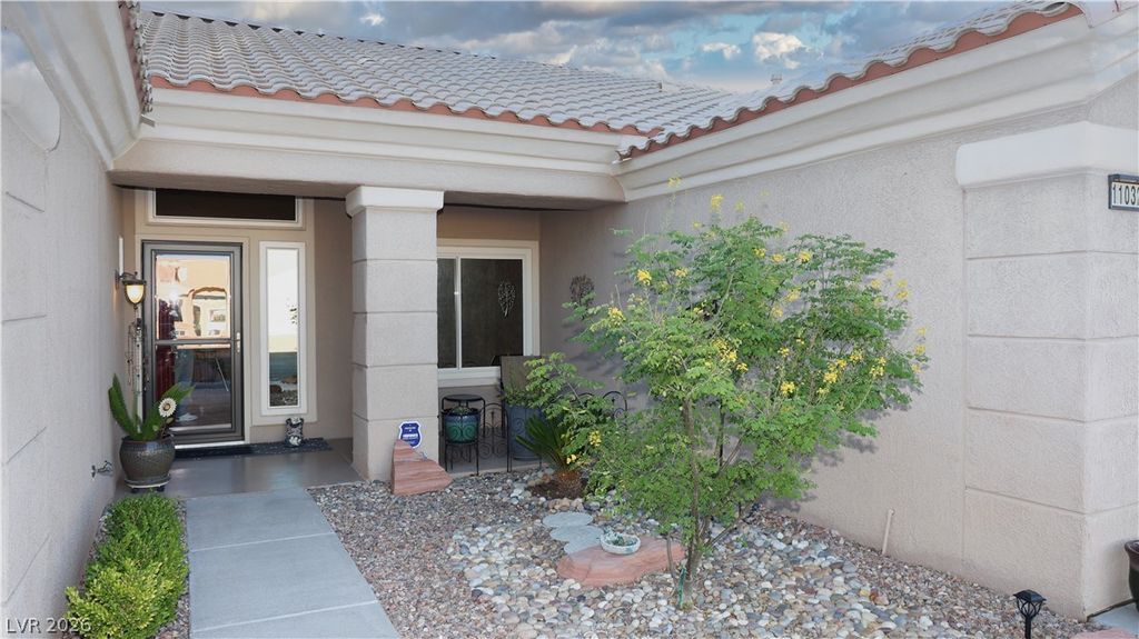 11032 Clarion Lane, Las Vegas, NV 89134 — photo 4