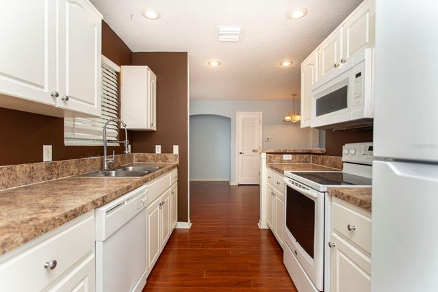 6740 MOONGLOW DRIVE 101, Port Richey, FL 34668