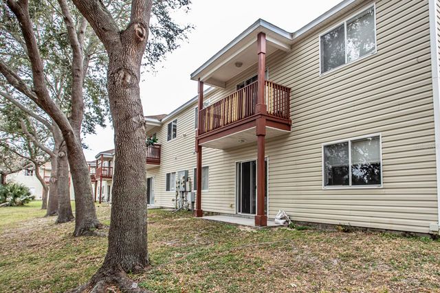 6740 MOONGLOW DRIVE 101, Port Richey, FL 34668