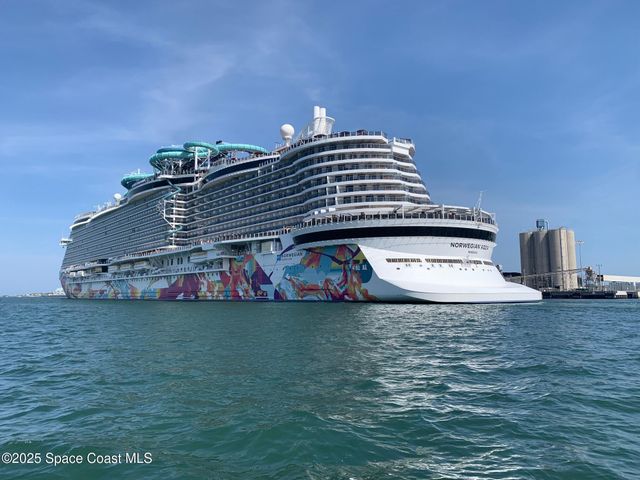 718 Beach Park Lane V286, Cape Canaveral, FL 32920