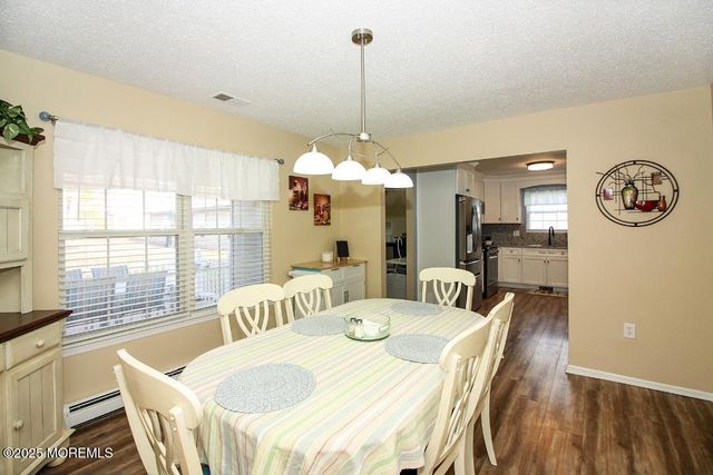 158 Morning Glory Lane, Whiting, NJ 08759