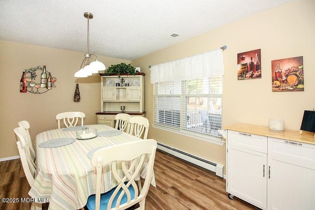 158 Morning Glory Lane, Whiting, NJ 08759