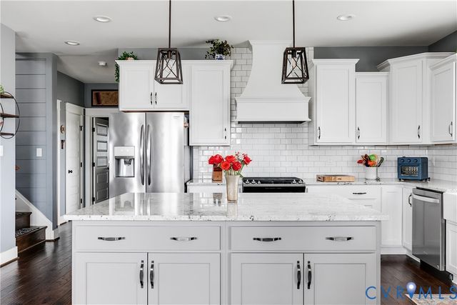 3358 Riverly Dr, Powhatan, VA 23139